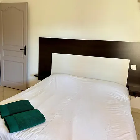 Le Sun Florent Apartment *
